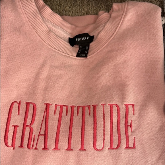 Box  Different Brands Like Forever21,Fashion Nova,And Pretty Little Thing  #1 - Picture 3 of 11